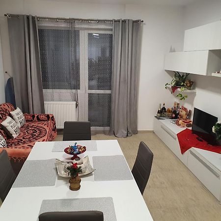 Lar Apartment Focsani Room photo